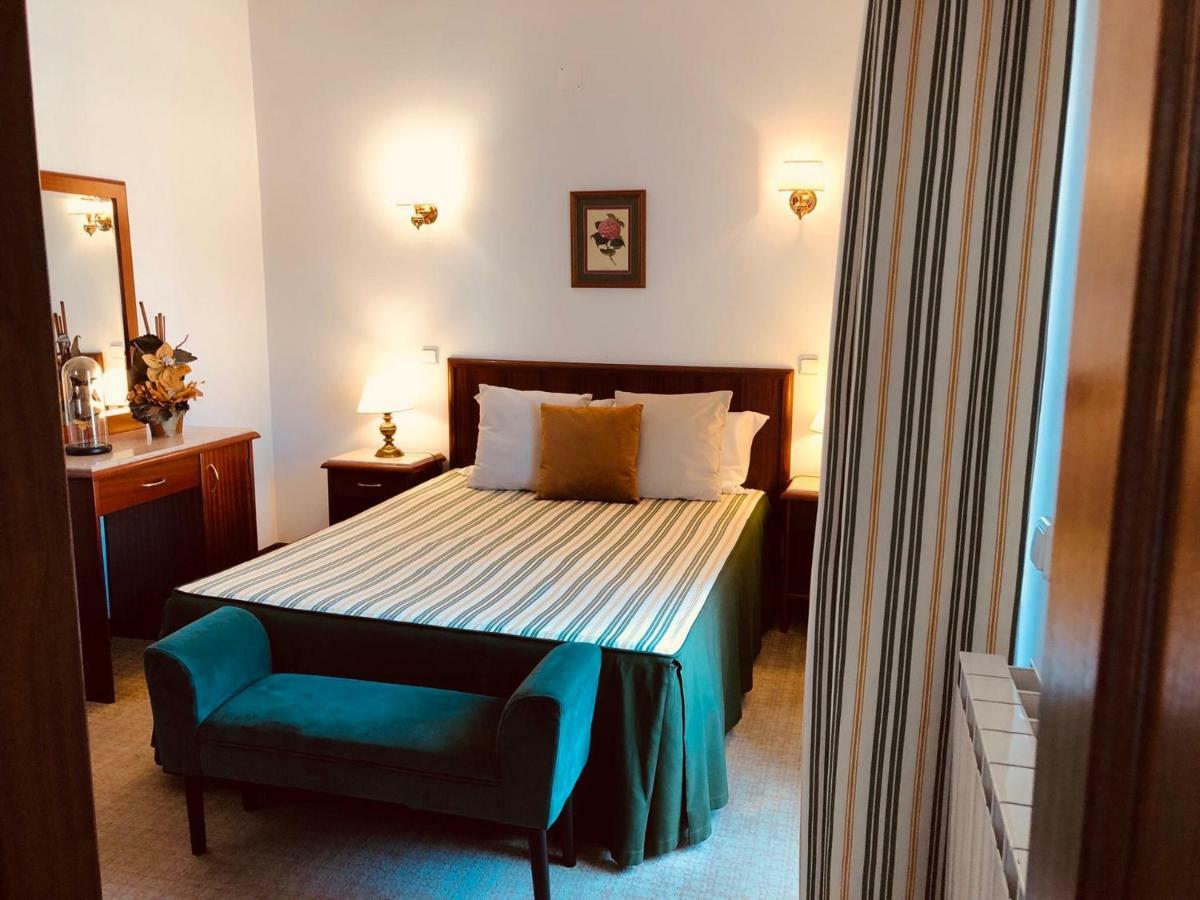 Hospedaria S. Jorge Fatima Ngoại thất bức ảnh