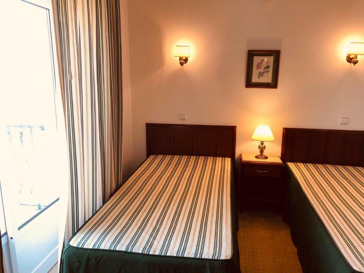 Hospedaria S. Jorge Fatima Ngoại thất bức ảnh